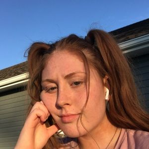 Meet your Posher, Ella sage